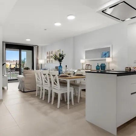 Vivi Homes - Calanova 1 Luxury, Garden, Pool & Sauna Appartement La Cala De Mijas