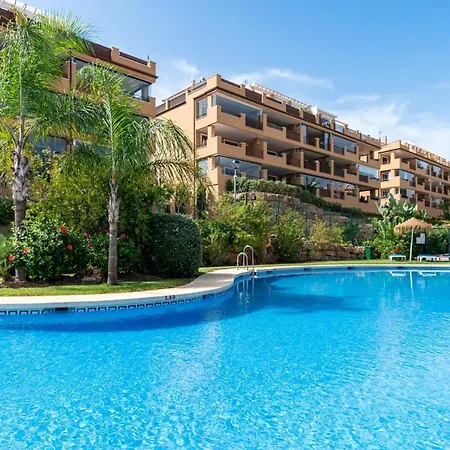 Appartement Vivi Homes - Calanova 1 Luxury, Garden, Pool & Sauna