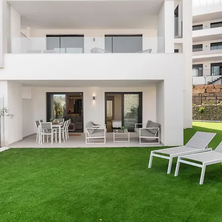 Appartement Vivi Homes - Calanova 1 Luxury, Garden, Pool & Sauna *