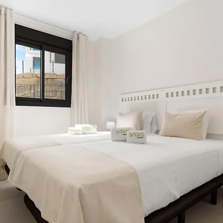 Vivi Homes - Calanova 1 Luxury, Garden, Pool & Sauna La Cala De Mijas